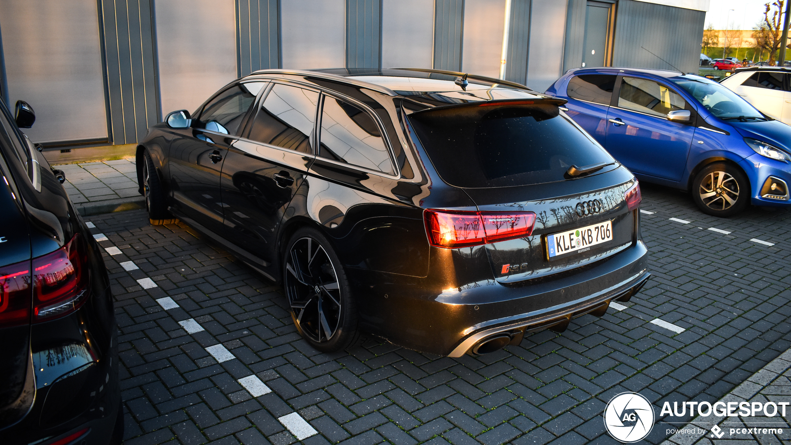 Audi RS6 Avant C7 2015