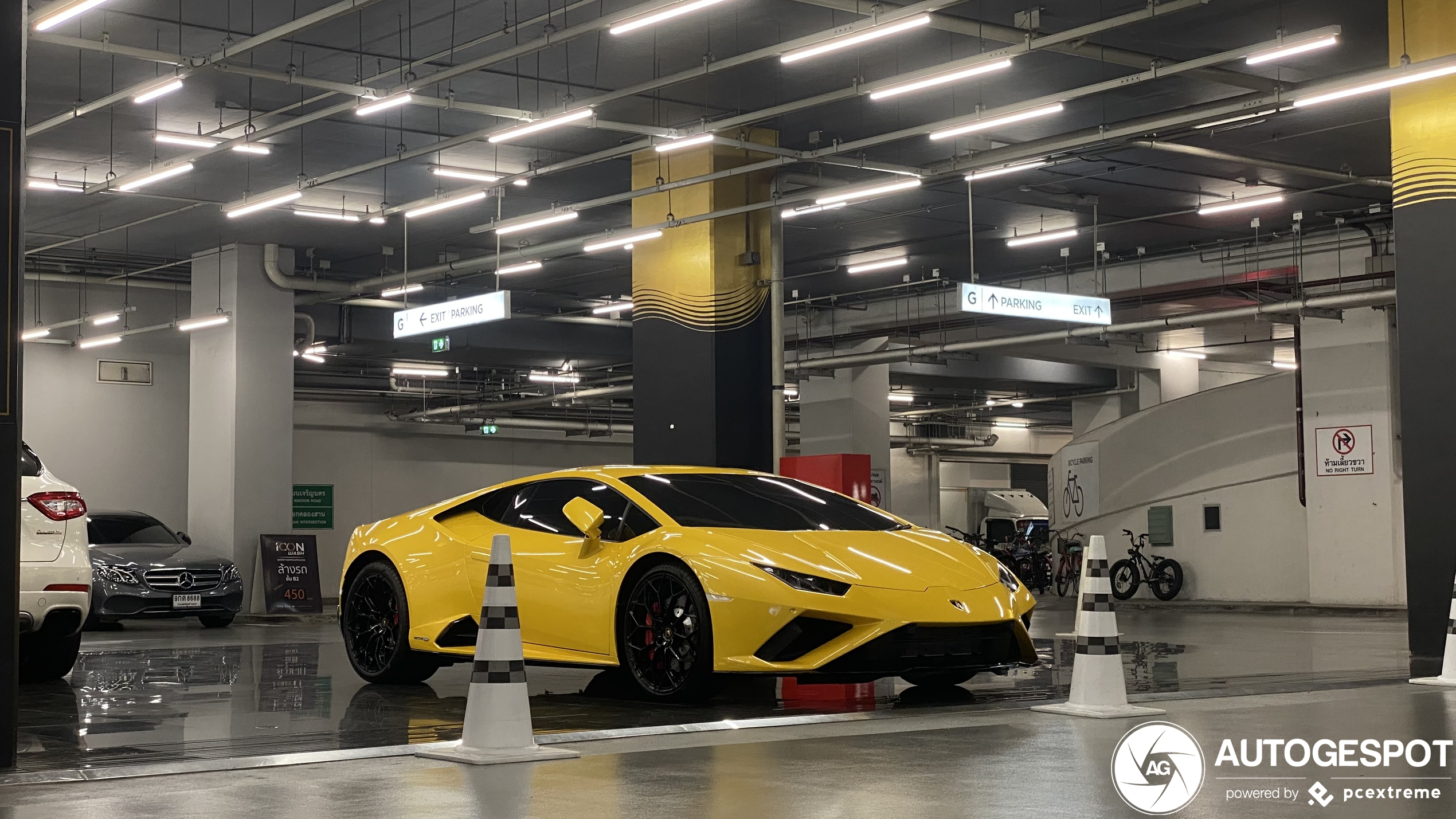 Lamborghini Huracán LP610-2 EVO RWD