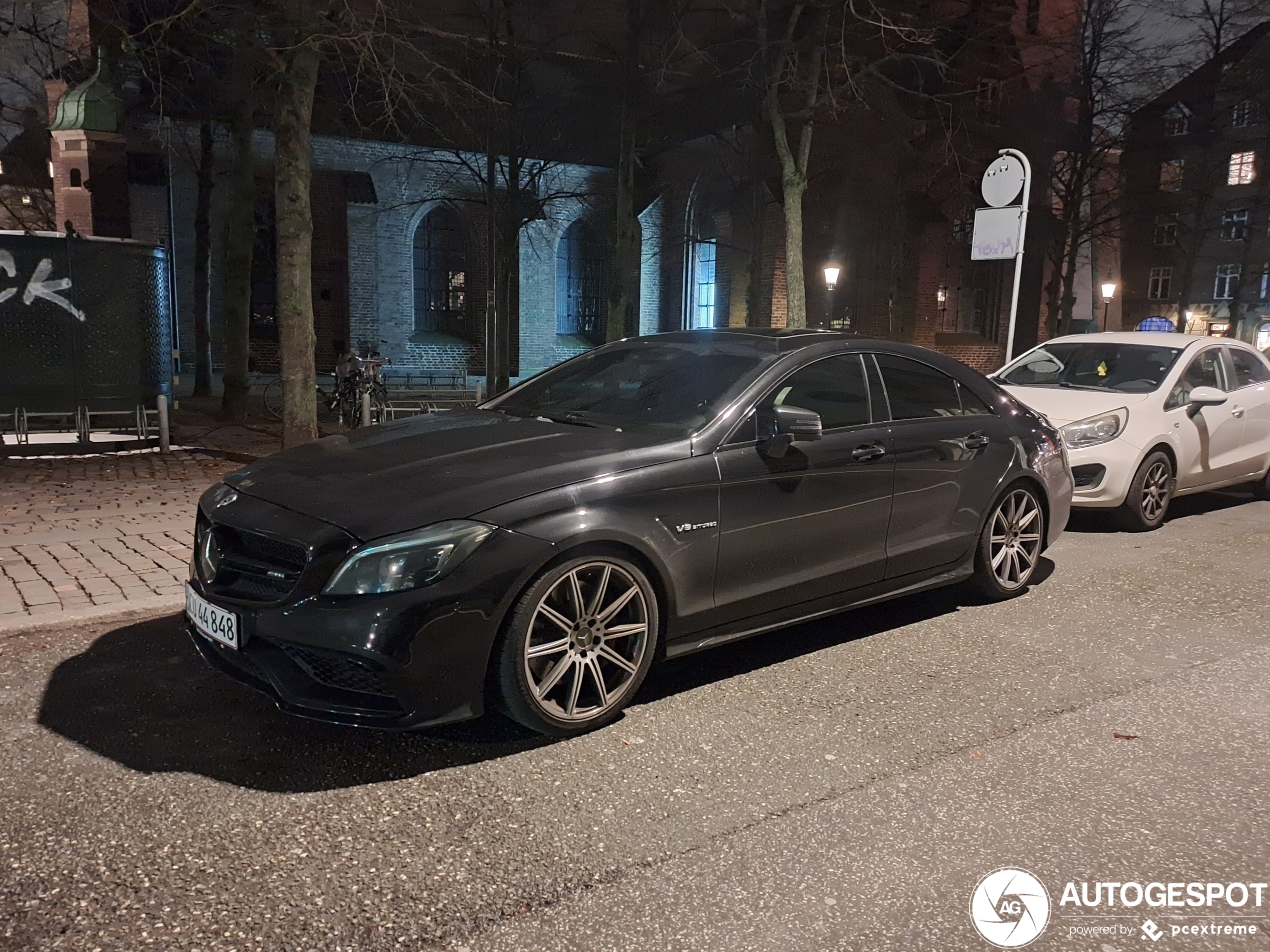 Mercedes-AMG CLS 63 C218 2016