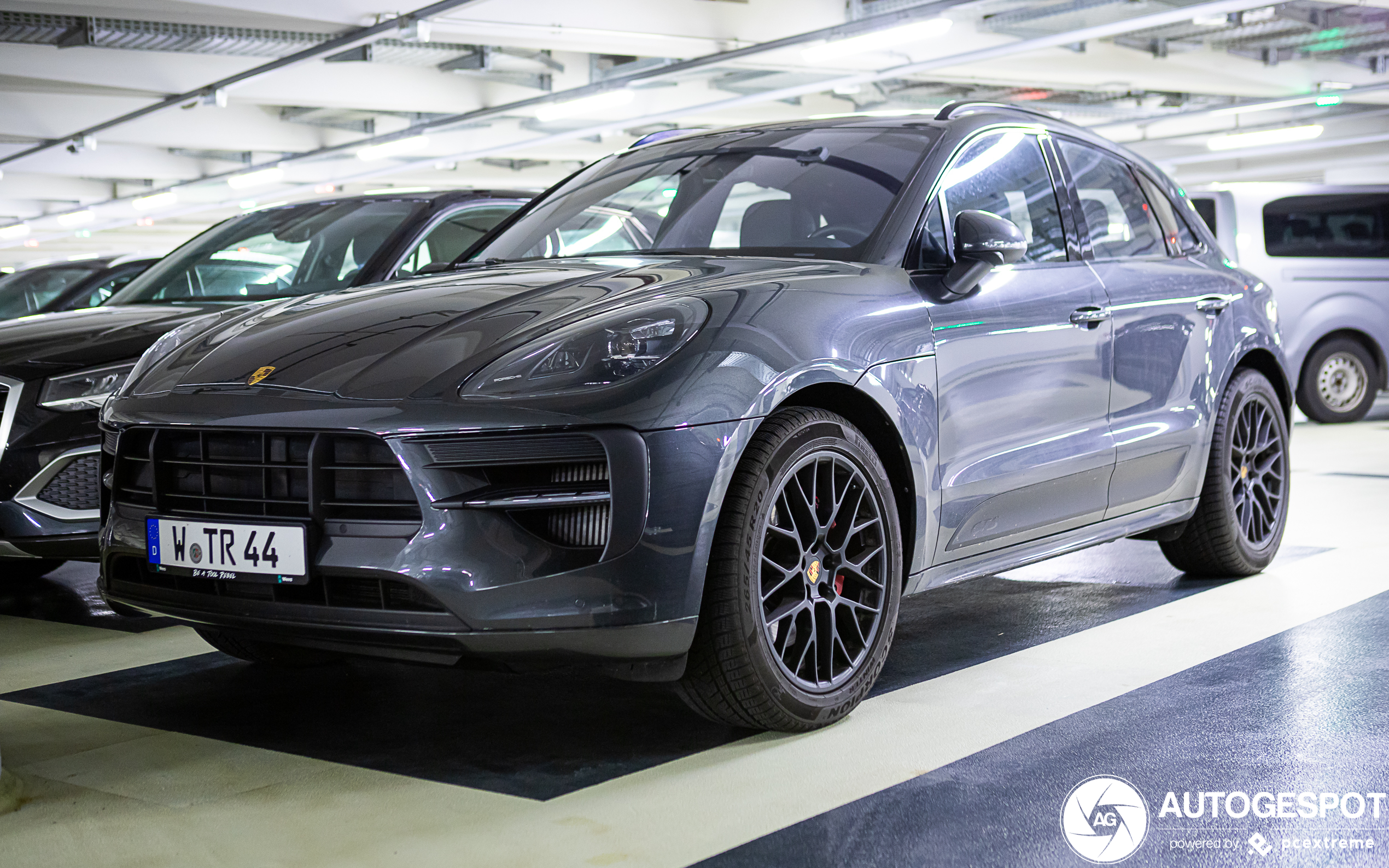 Porsche 95B Macan GTS MkII