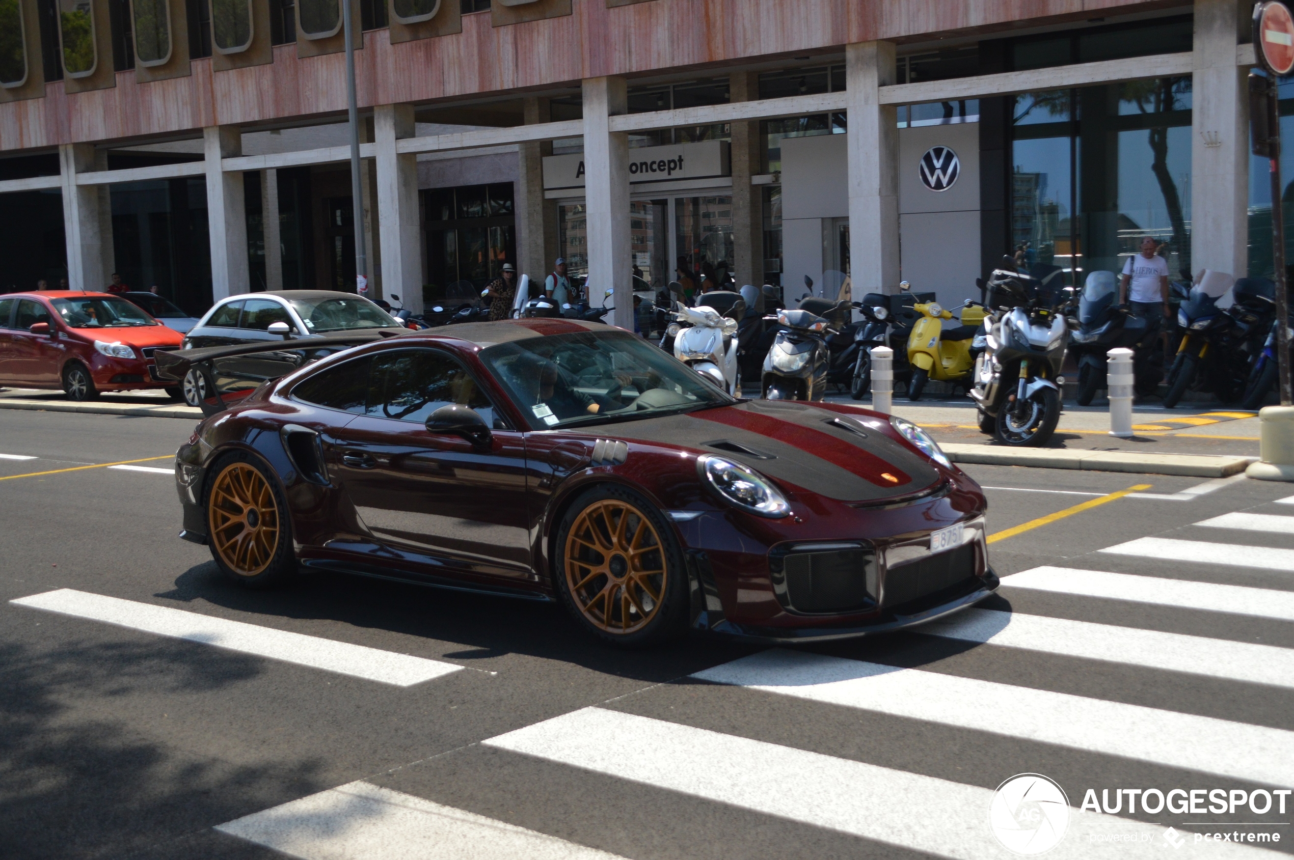 Porsche 991 GT2 RS Weissach Package