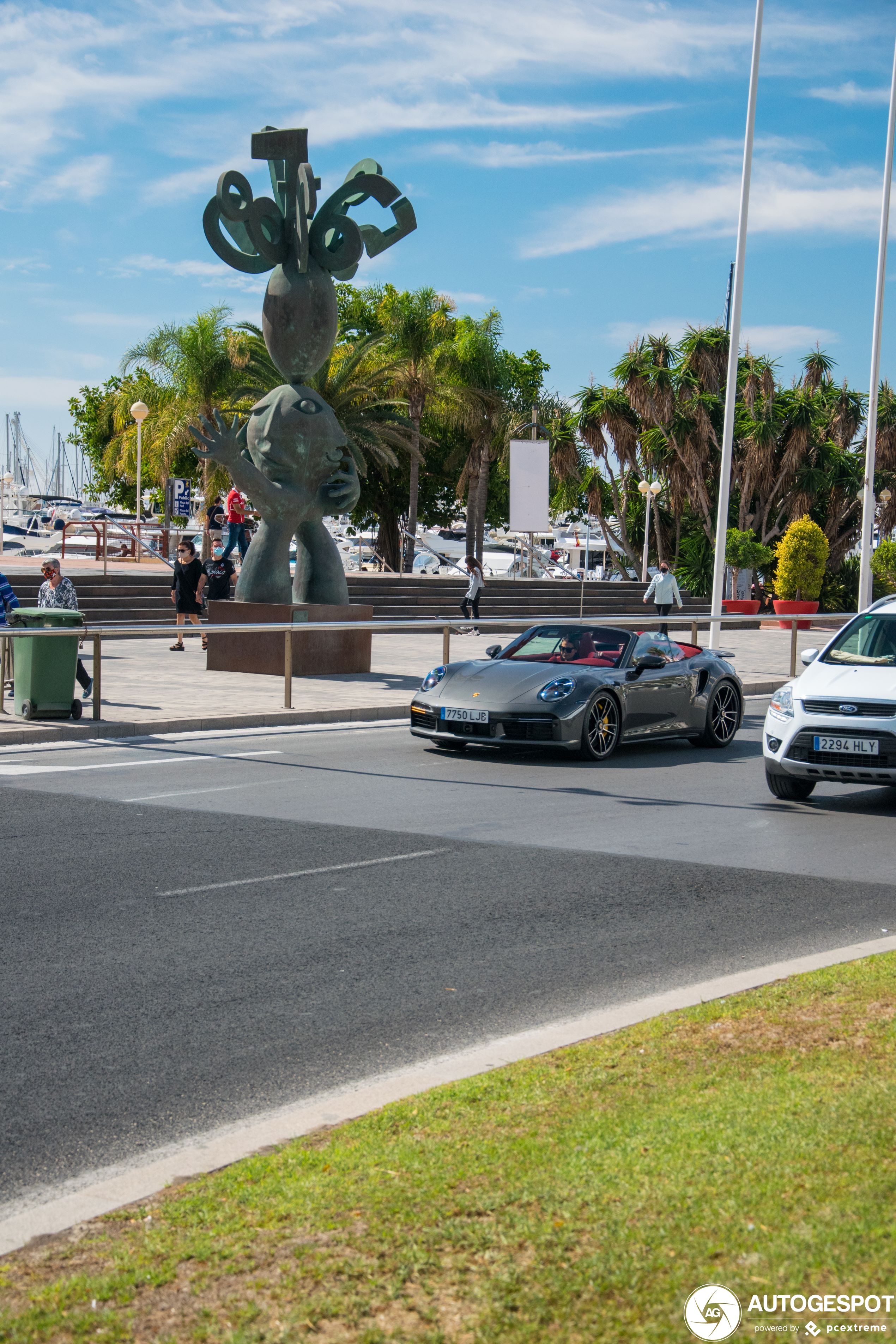 Porsche 992 Turbo S Cabriolet