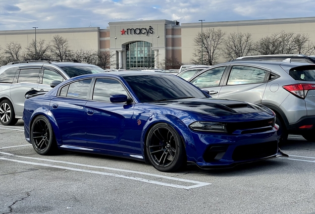 Dodge Charger SRT Hellcat Widebody