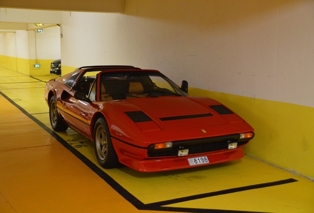 Ferrari 208 GTS Turbo