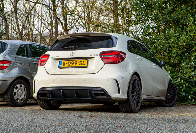 Mercedes-AMG A 45 W176 2015