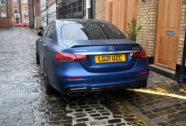 Mercedes-AMG E 63 S W213 2021