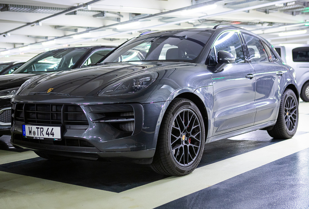 Porsche 95B Macan GTS MkII