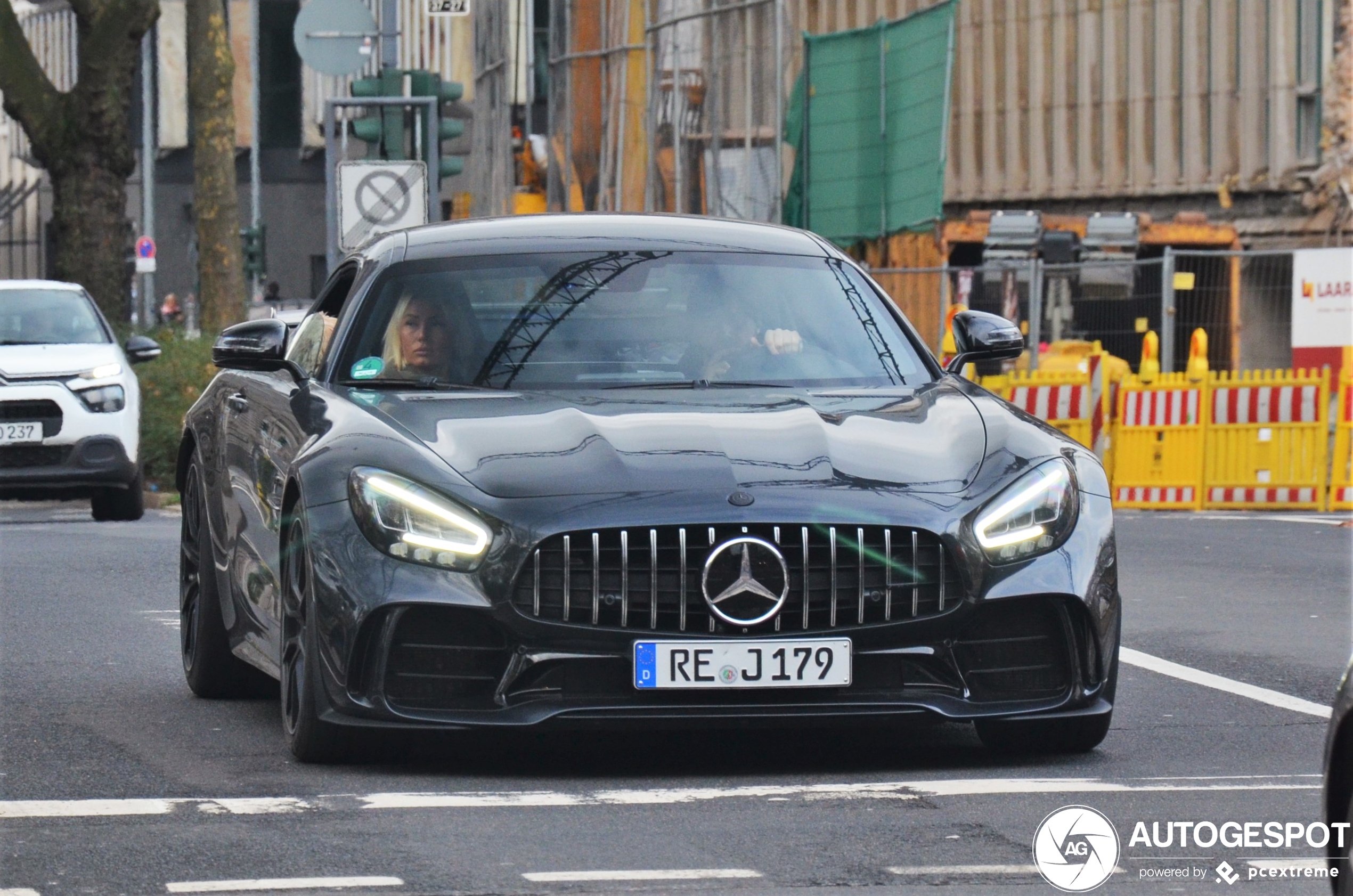 Mercedes-AMG GT R C190 2019