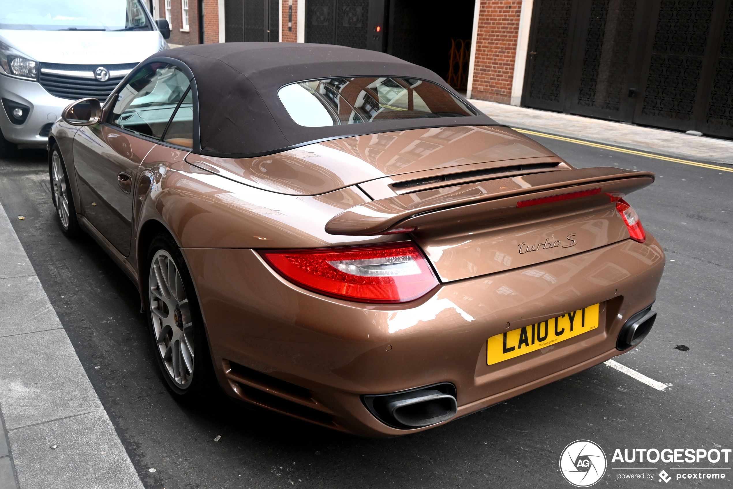 Porsche 997 Turbo S Cabriolet - 10 January 2023 - Autogespot