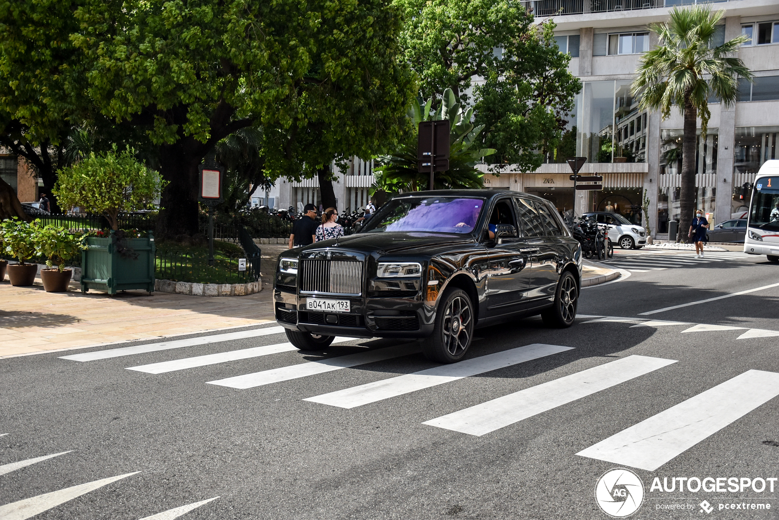 Rolls-Royce Cullinan Black Badge