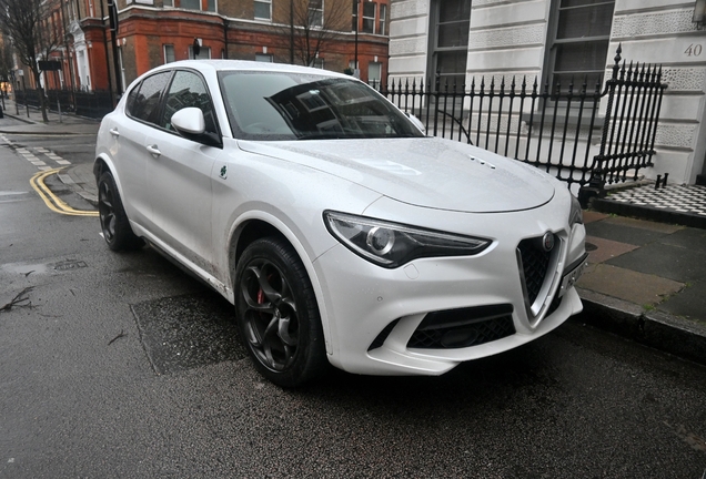 Alfa Romeo Stelvio Quadrifoglio