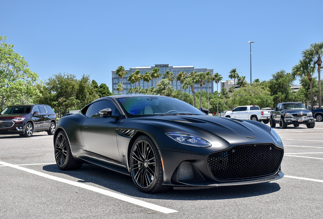 Aston Martin DBS Superleggera