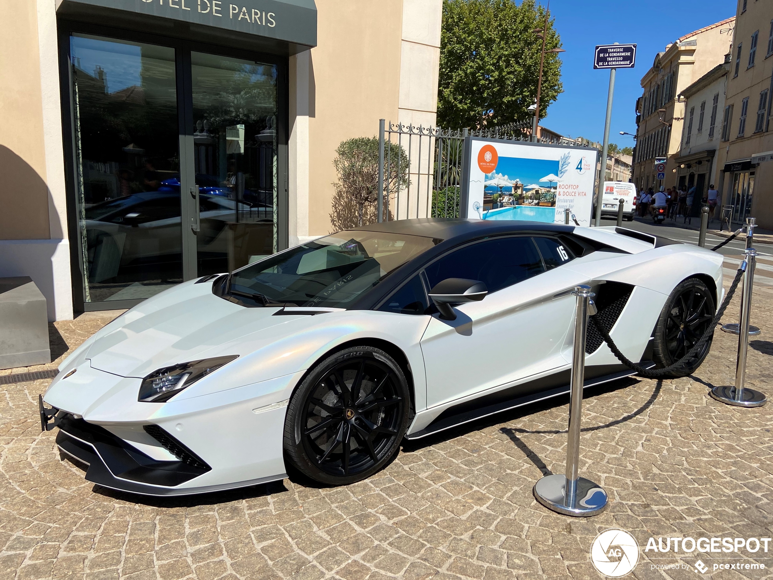 Lamborghini Aventador S LP740-4