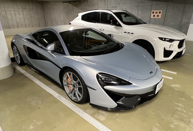 McLaren 570S