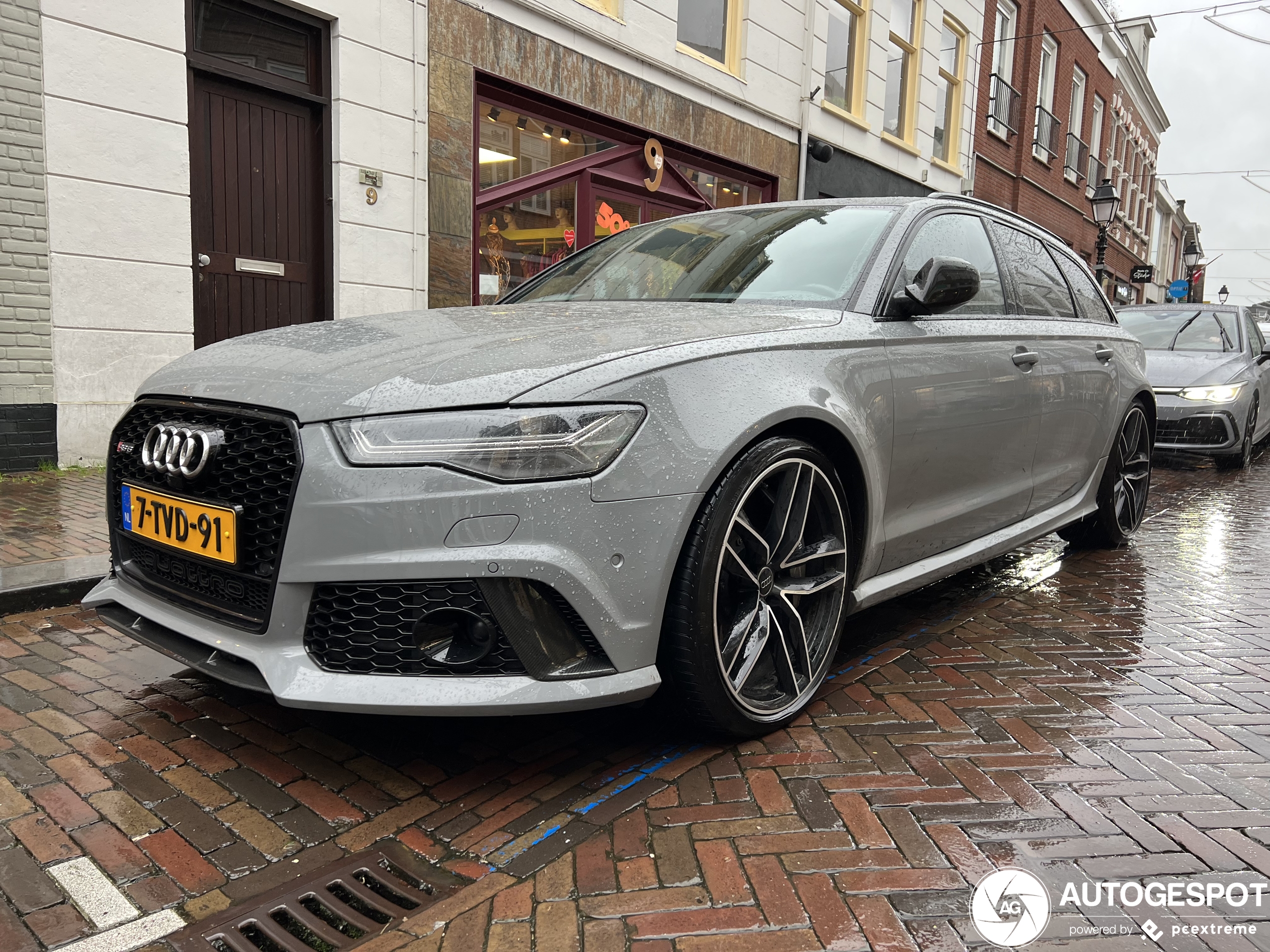 Audi RS6 Avant C7