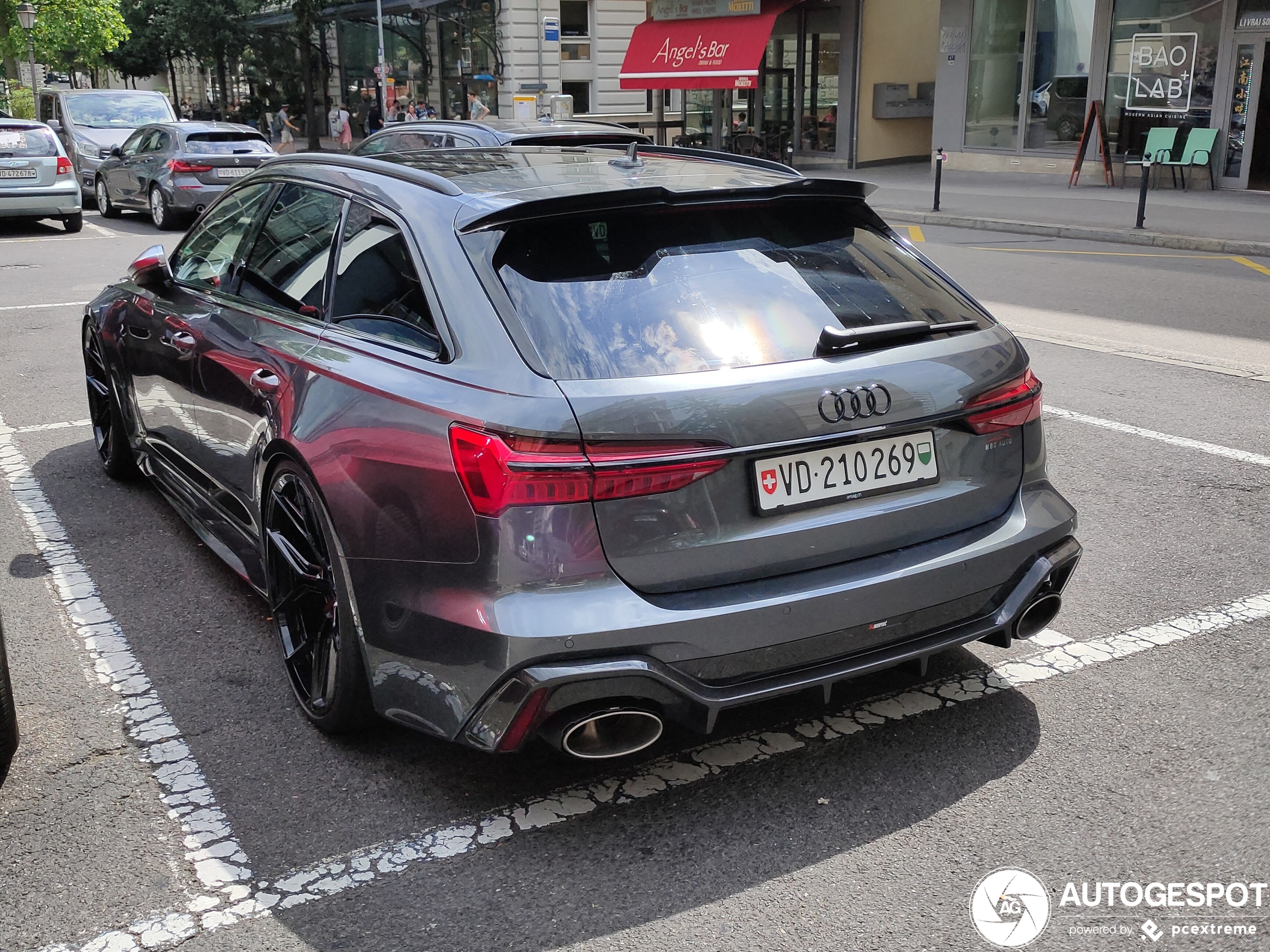 Audi RS6 Avant C8