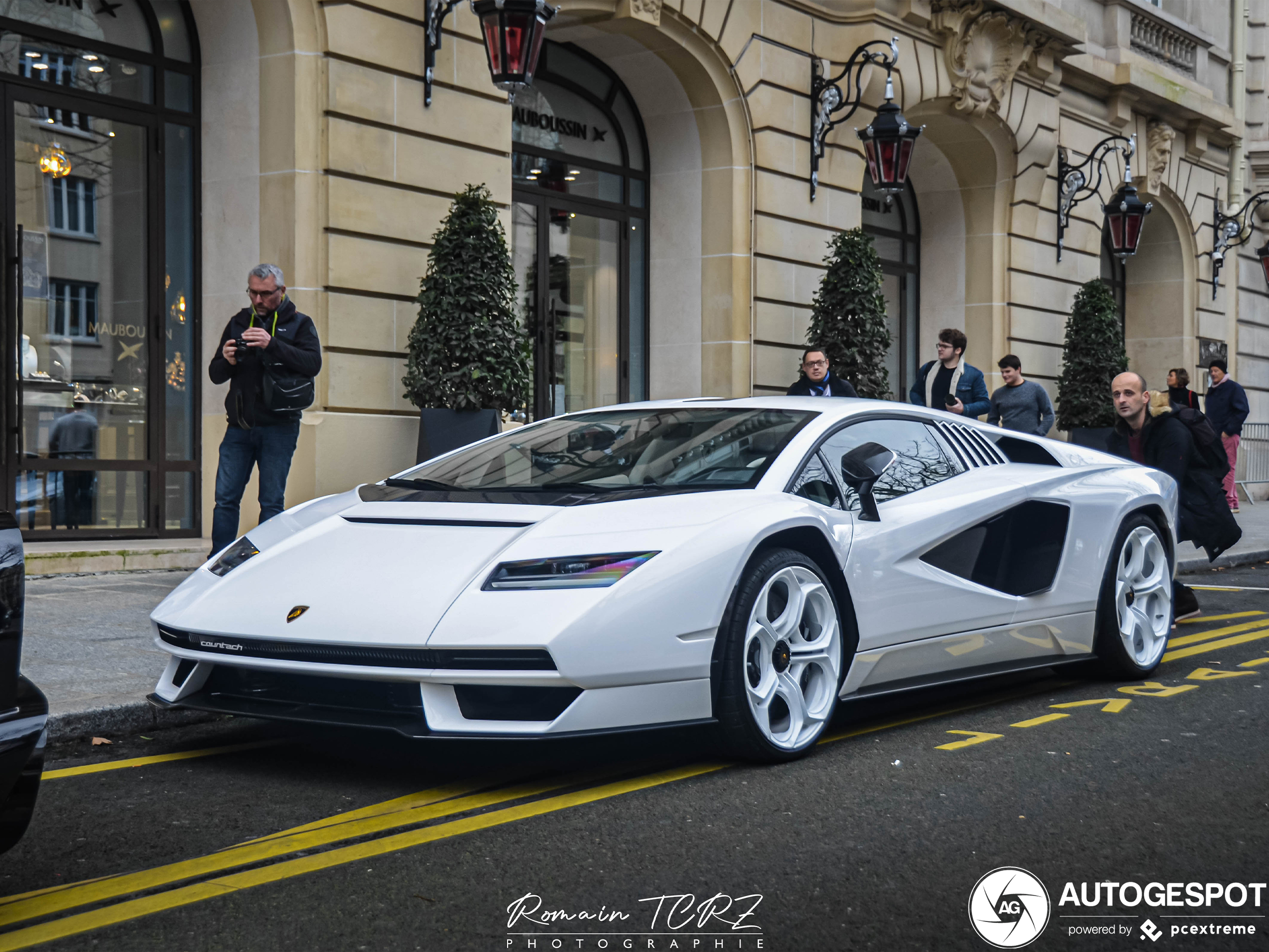 Lamborghini Countach LPI 800-4