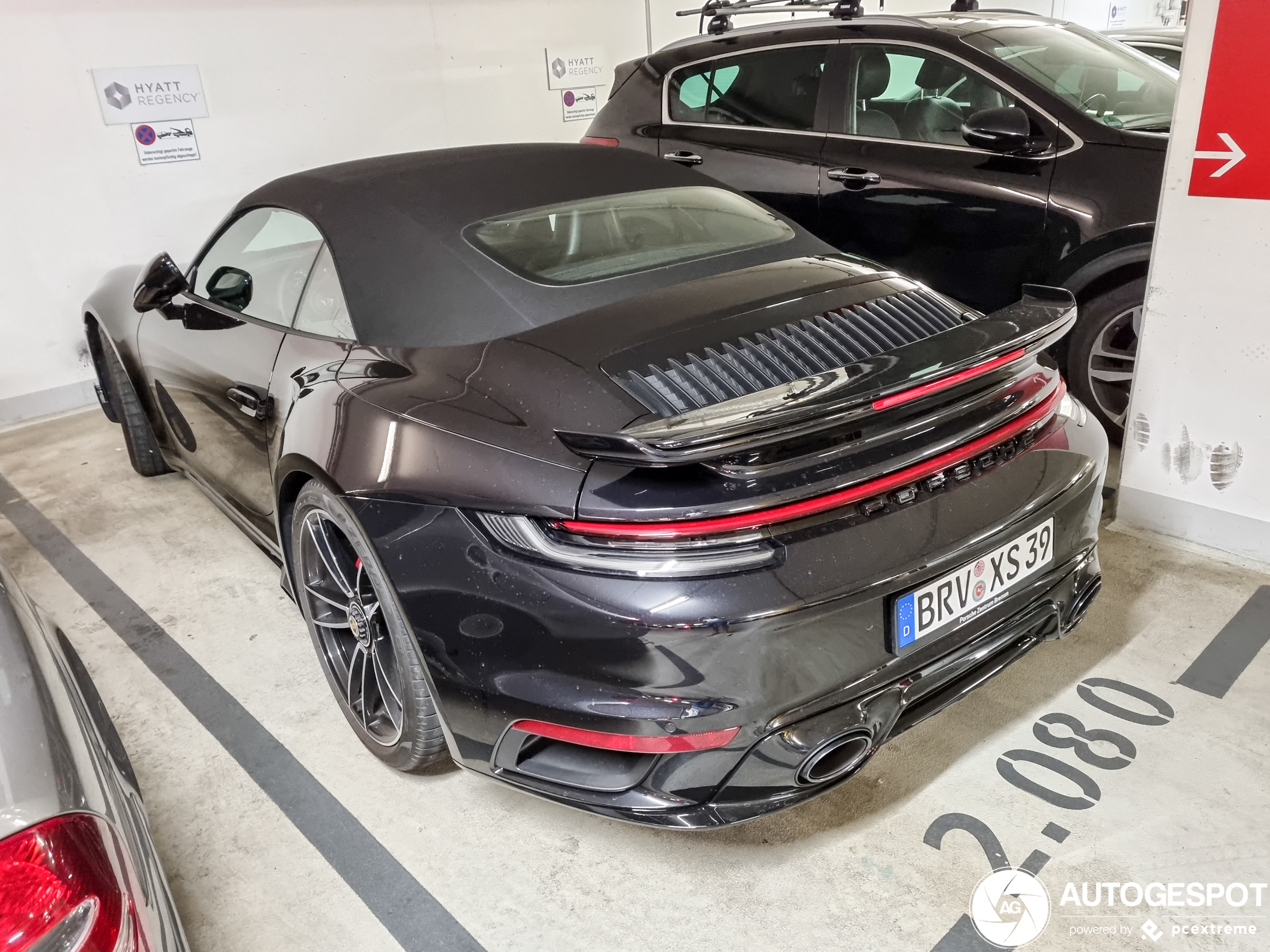 Porsche 992 Turbo S Cabriolet