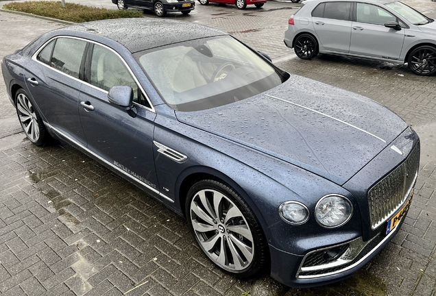 Bentley Flying Spur V8 2021