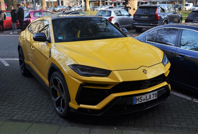 Lamborghini Urus