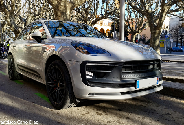 Porsche 95B Macan GTS MkIII