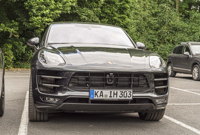 Porsche 95B Macan Turbo