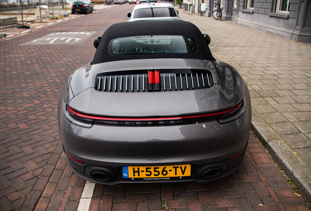 Porsche 992 Carrera 4S Cabriolet