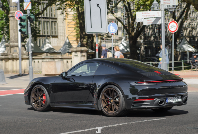 Porsche 992 Carrera S