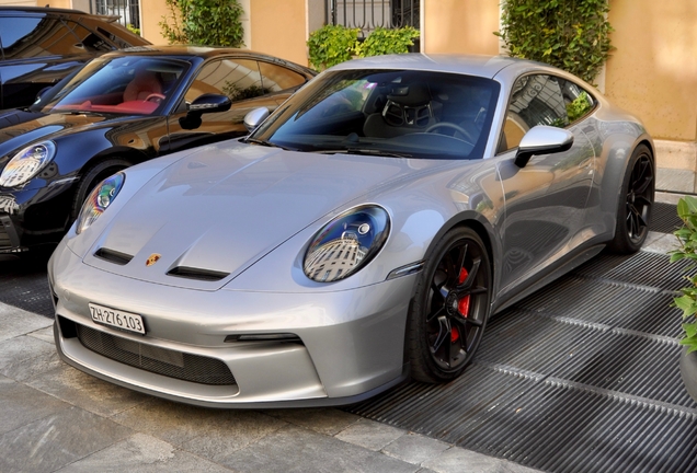 Porsche 992 GT3 Touring