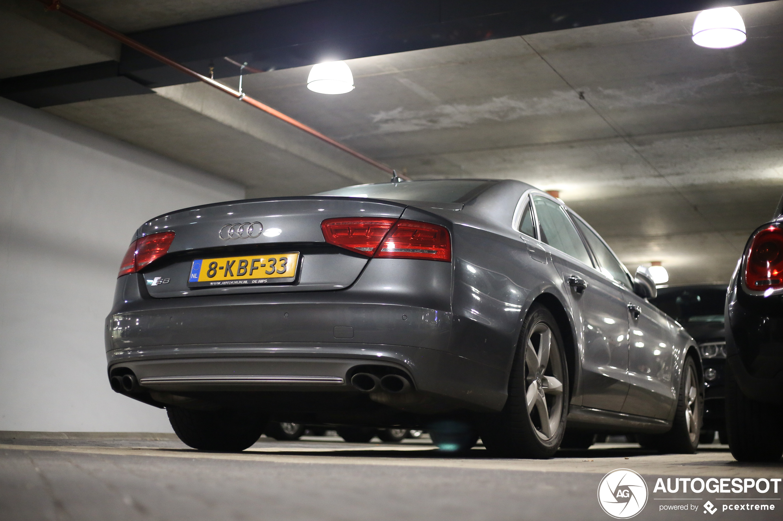 Audi S8 D4