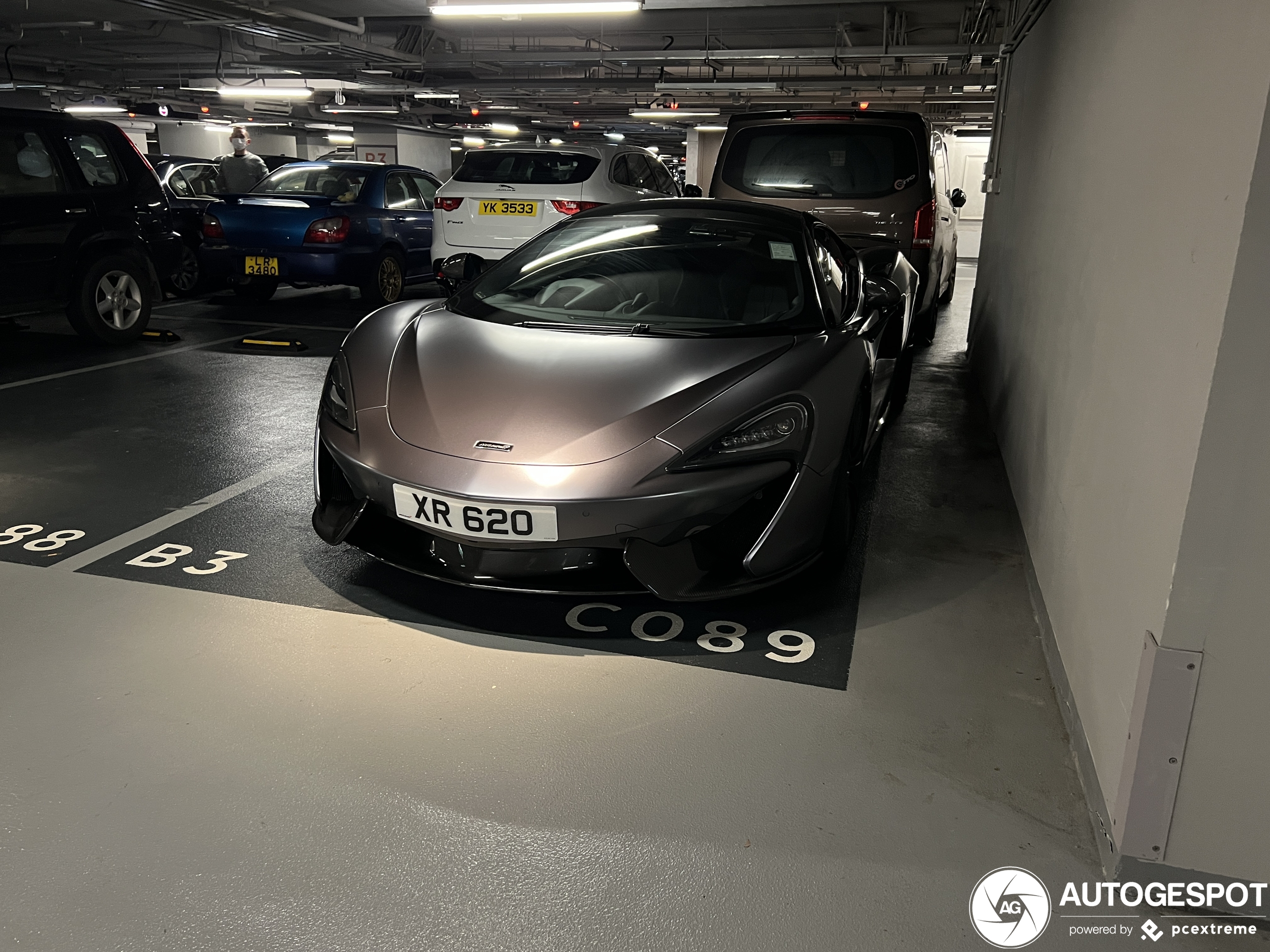 McLaren 570S