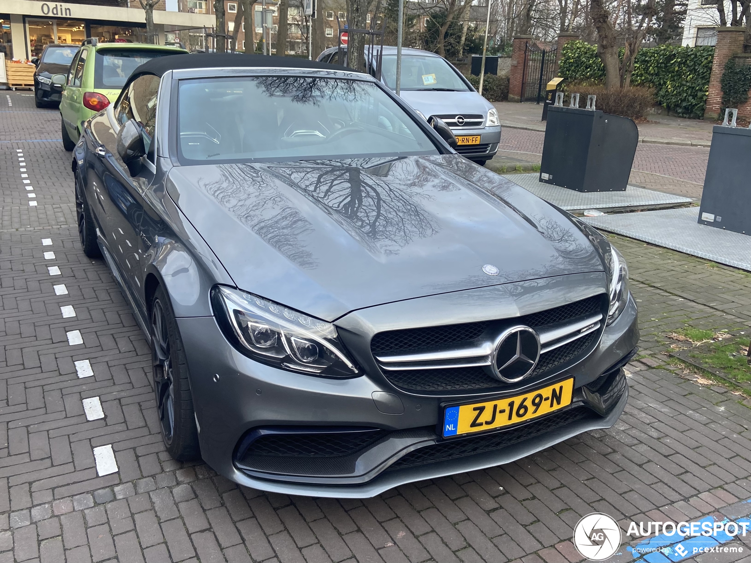 Mercedes-AMG C 63 S Convertible A205