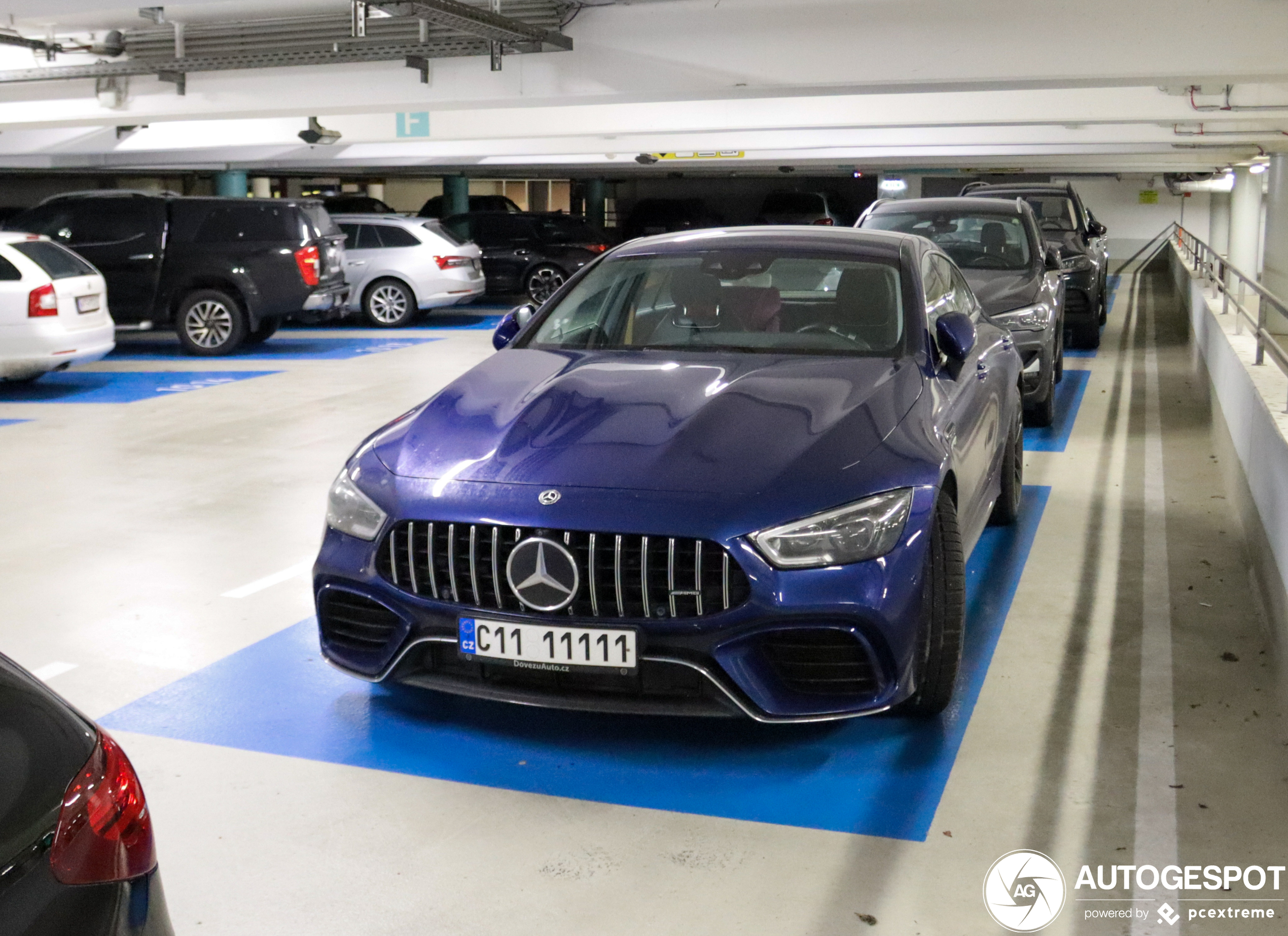 Mercedes-AMG GT 63 X290