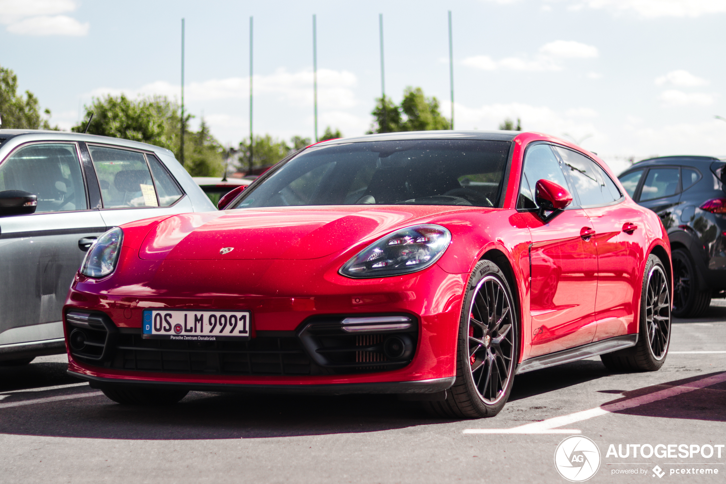 Porsche 971 Panamera GTS Sport Turismo