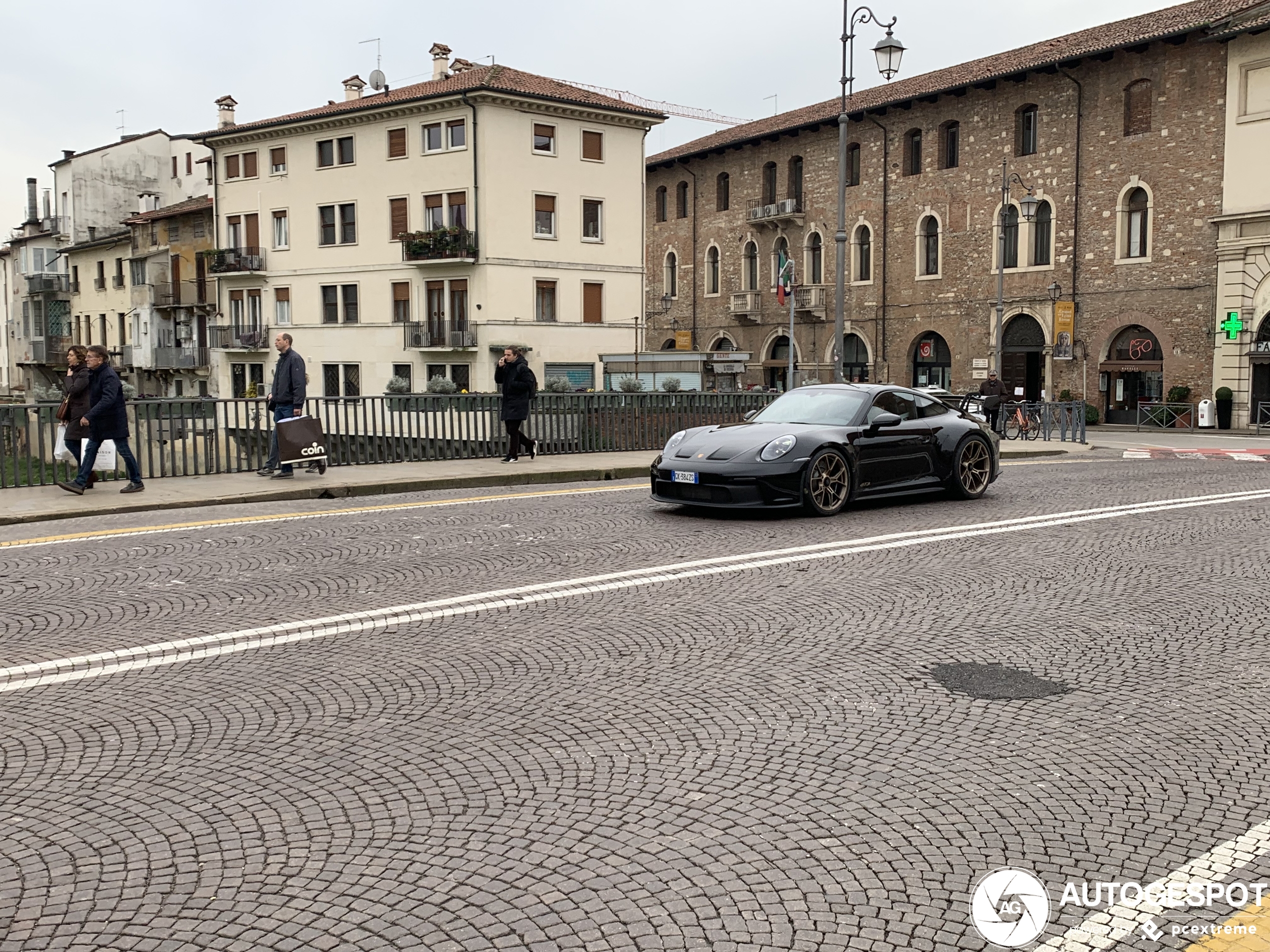 Porsche 992 GT3