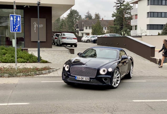 Bentley Continental GTC V8 2020