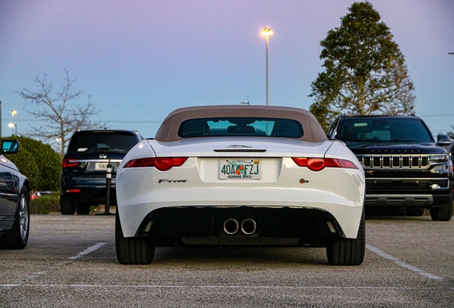 Jaguar F-TYPE S Convertible