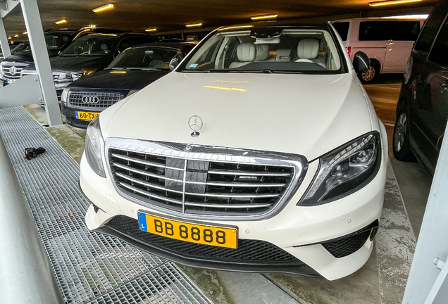 Mercedes-Benz S 63 AMG V222