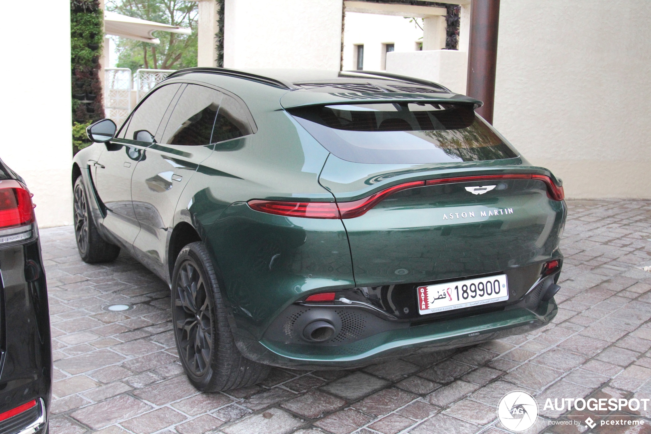 Aston Martin DBX