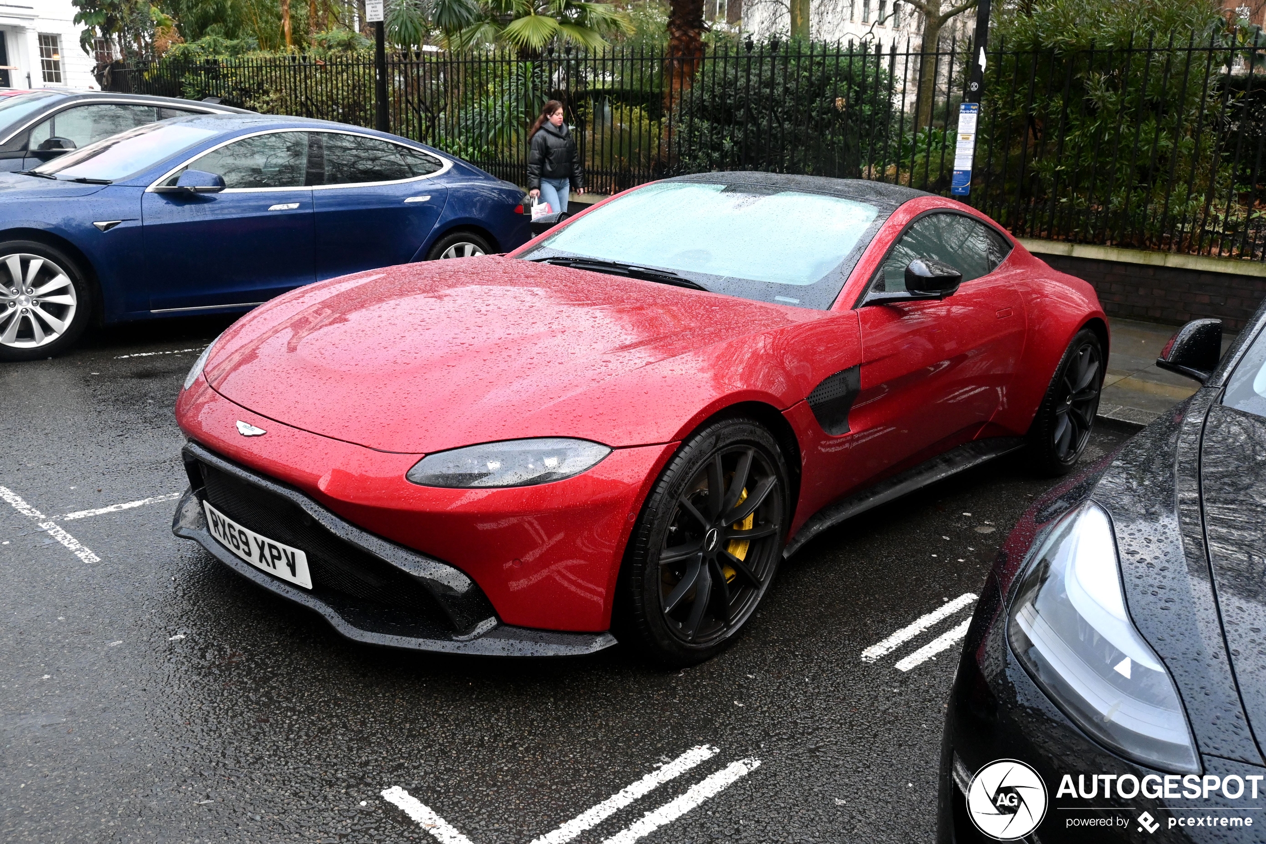 Aston Martin V8 Vantage 2018