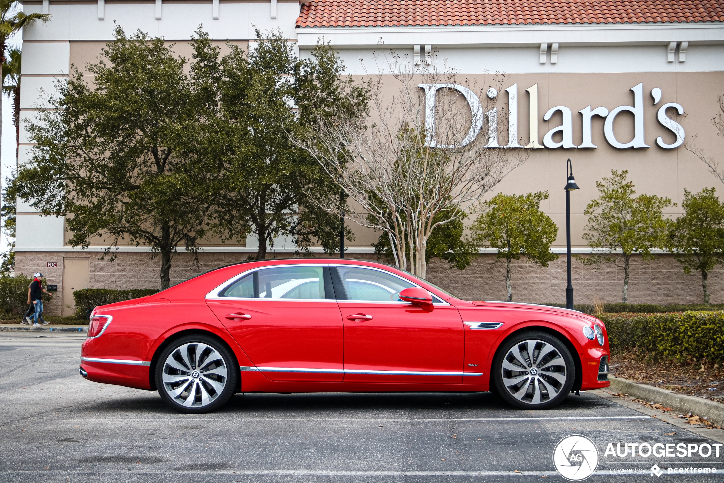 Bentley Flying Spur Hybrid