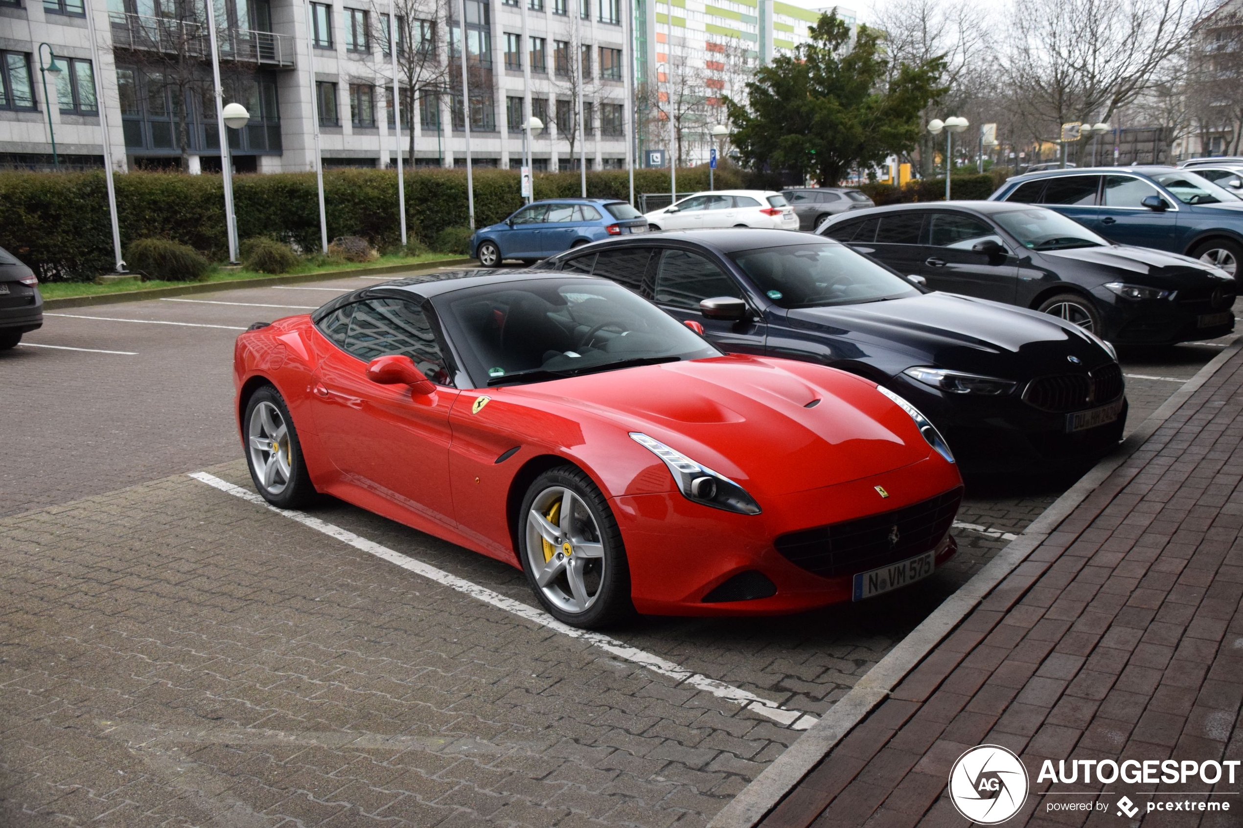 Ferrari California T