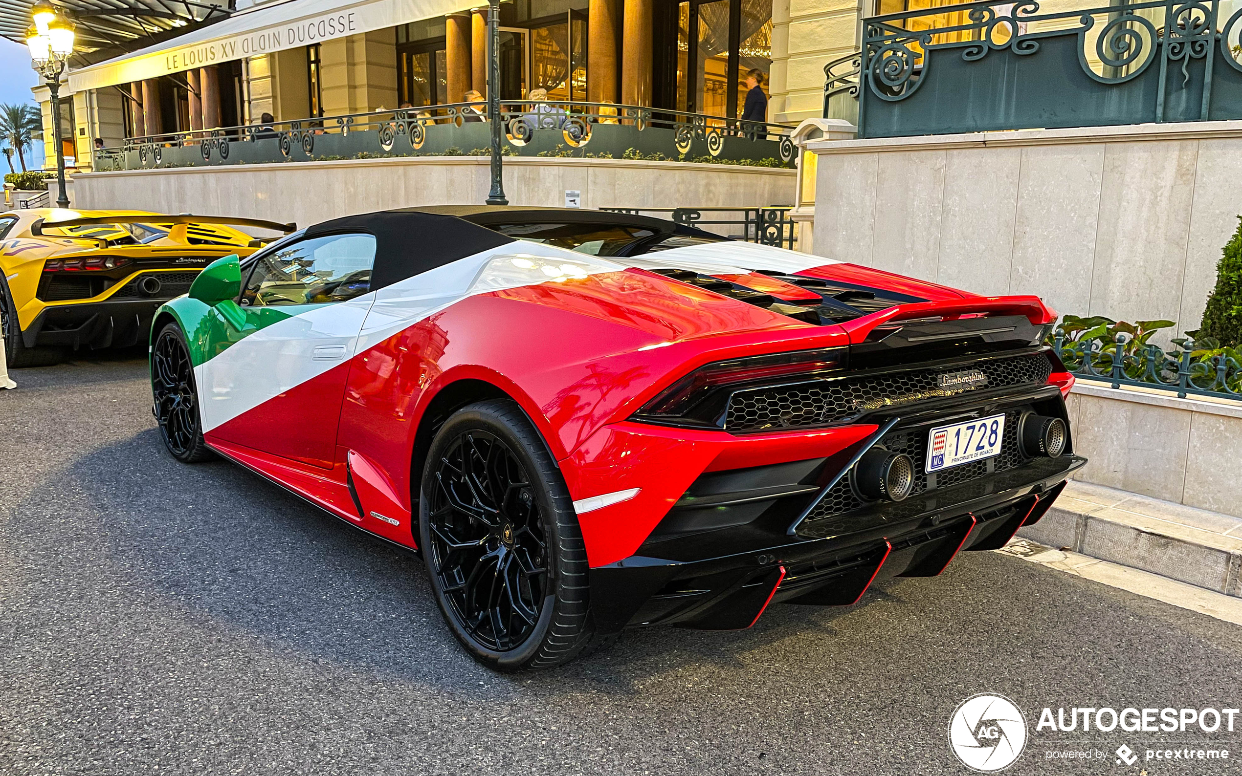 Lamborghini Huracán LP640-4 EVO Spyder