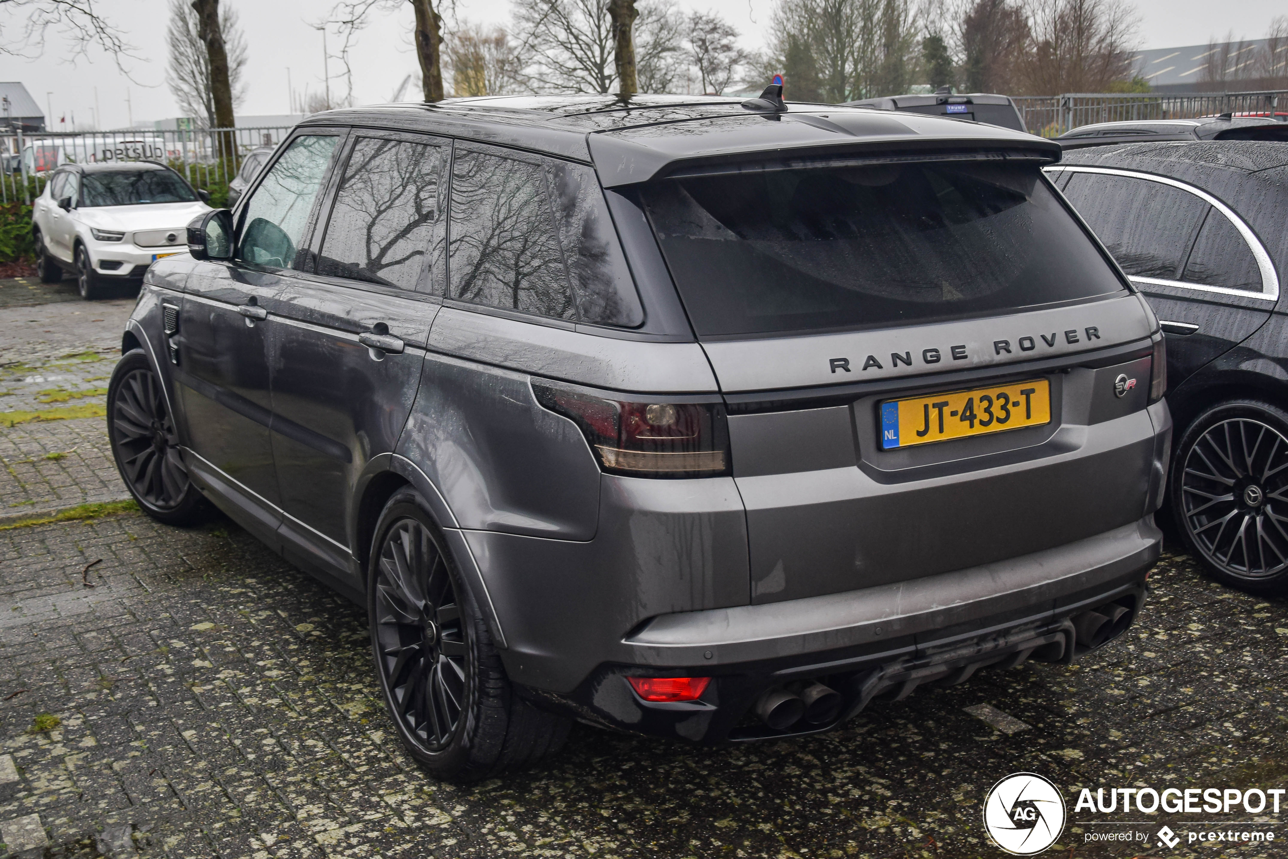 Land Rover Range Rover Sport SVR