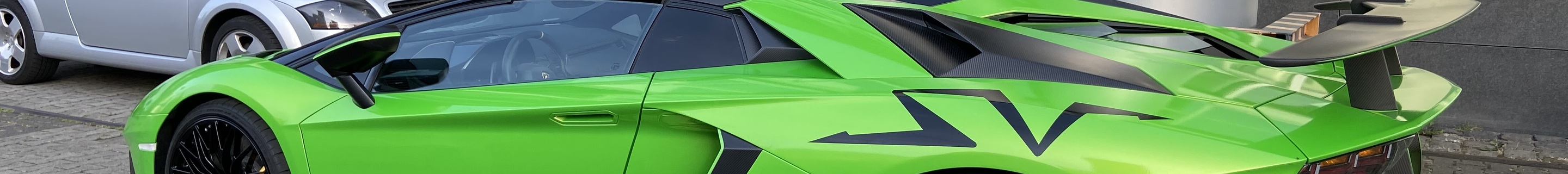 Lamborghini Aventador LP750-4 SuperVeloce Roadster