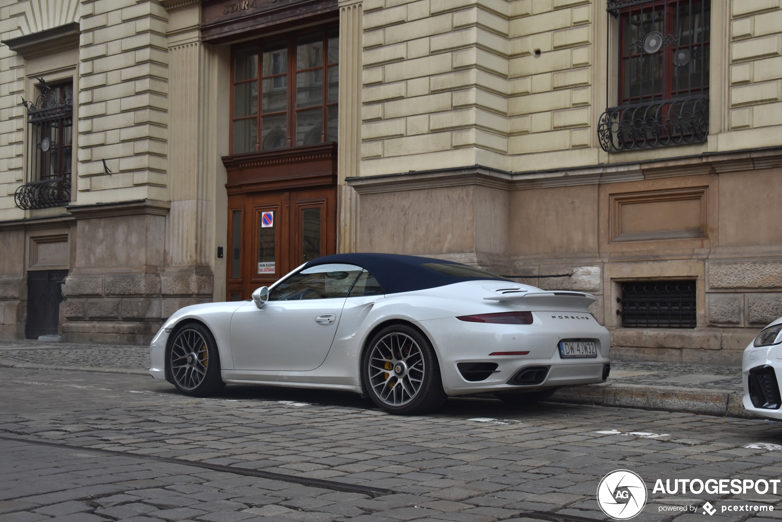 Porsche 991 Turbo S Cabriolet MkI