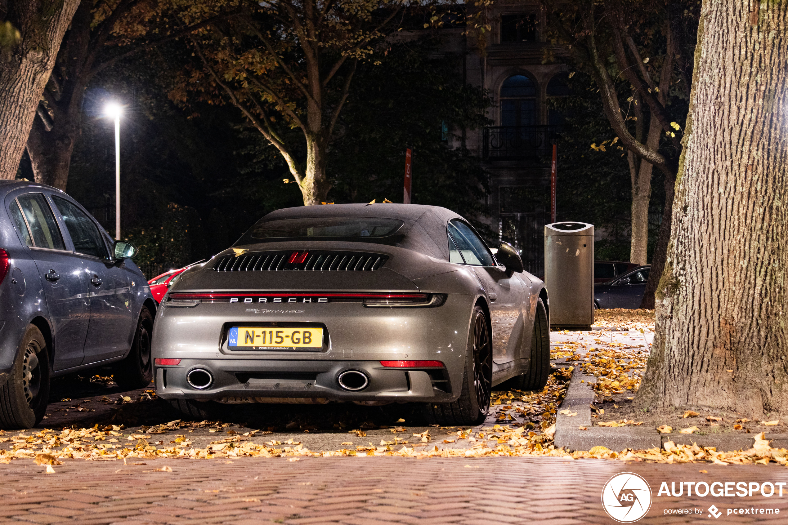 Porsche 992 Carrera 4S Cabriolet