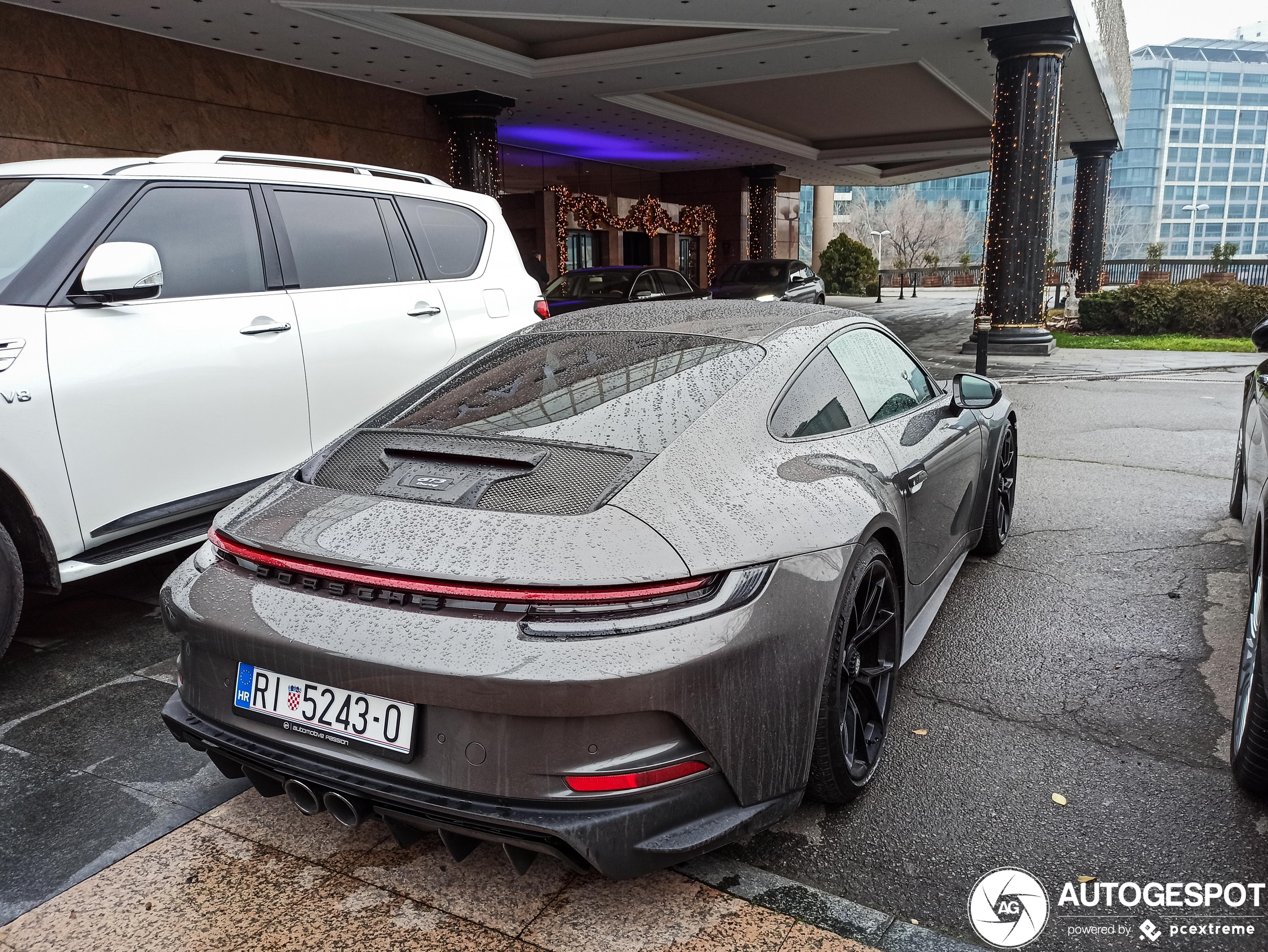 Porsche 992 GT3 Touring