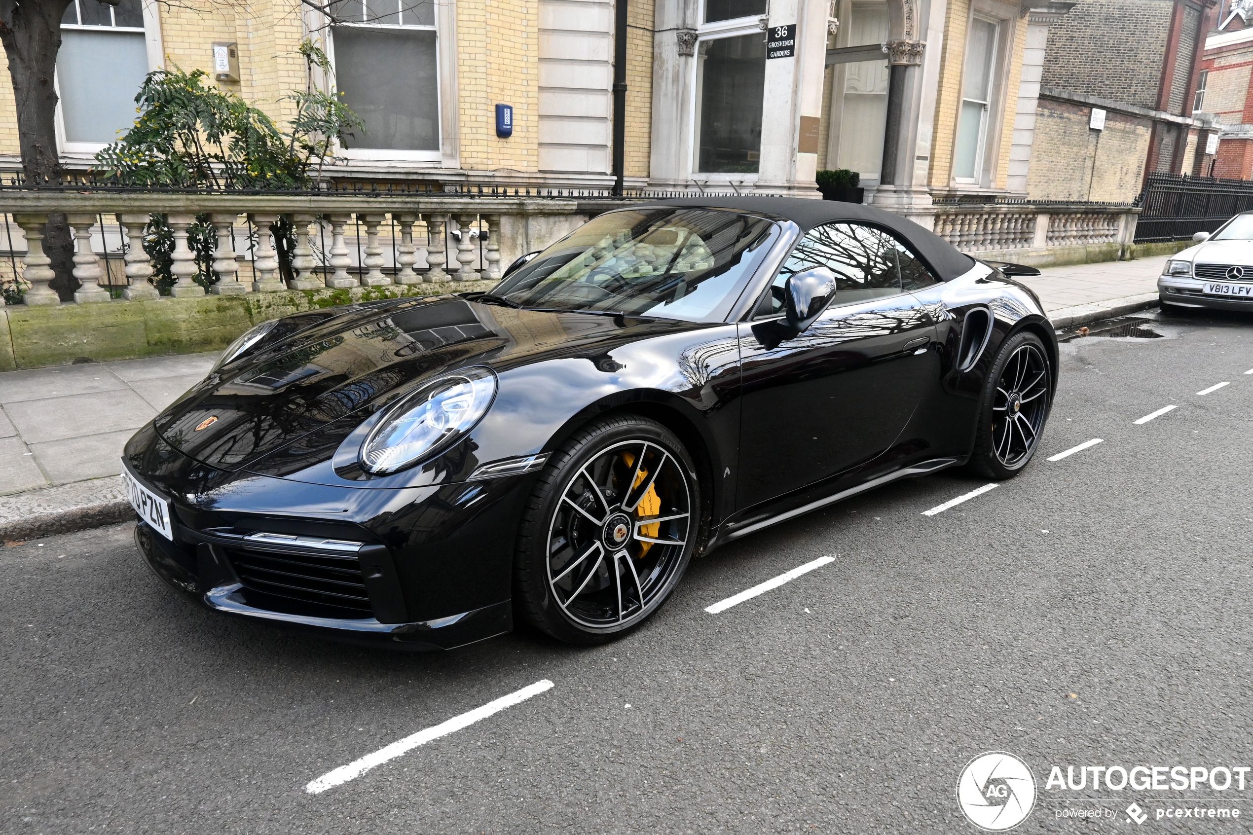 Porsche 992 Turbo S Cabriolet