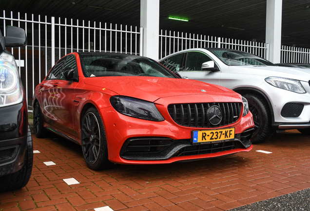 Mercedes-AMG C 63 S W205 2018